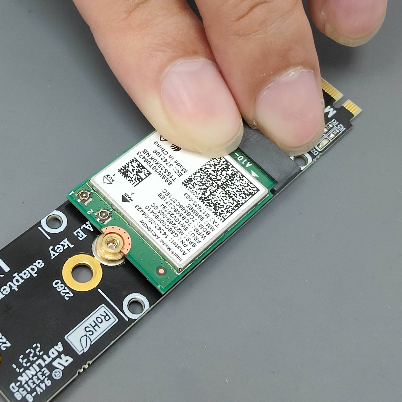 M.2 M-Key NVMe 接口转 E-Key 无线网卡 解锁WiFi 7与蓝牙全速体验